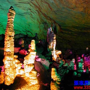 喜樂J線：張家界、鳳凰古城、天子山、猛洞河漂流、芙蓉鎮(zhèn)三晚四日游