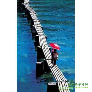 【長沙往返尊惠系列1】：張家界、天子山、鳳凰、韶山、長沙三晚四日游