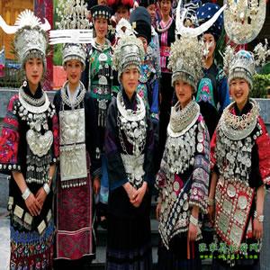 單獨成團L線：（湘西風情之旅）張家界、德夯大峽谷、鳳凰古城4天3晚獨立成團游