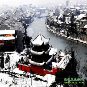 單獨(dú)成團(tuán)P線：（民俗風(fēng)情之旅）張家界、芙蓉鎮(zhèn)、德夯大峽谷、乾州城、鳳凰五日游